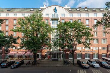 هتل NH Berlin Kurfurstendamm