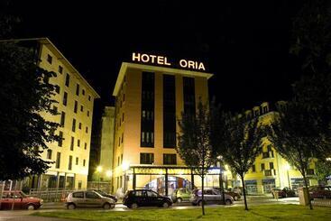 酒店 Oria