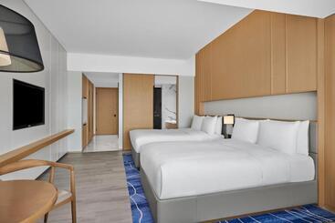 هتل Courtyard By Marriott Xiamen