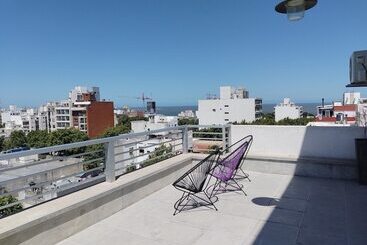 Quijano Hotel Aparts & Suites