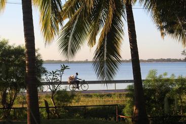 בית מלון כפרי Ten Degrees South