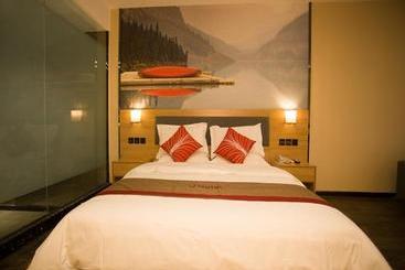 Thank Inn Chain Hotel Henan Xinxiang Huixian City College Road Jiatianxia