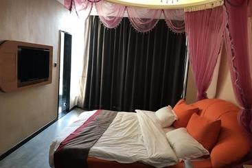هتل Thank Inn  Jiangsu Nantong Rugao City Xiayuan
