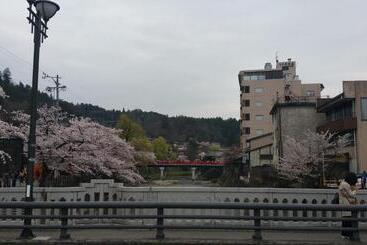 بنسيون Home Sharing Guest House Don