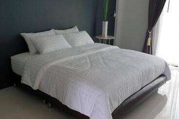 בית מלון כפרי De Vine House