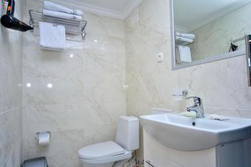 هتل Grand Apartments