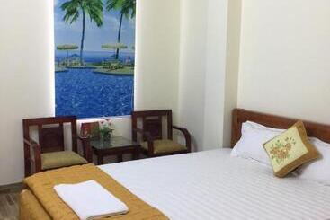 هتل Khách Sạn Ngọc Thương