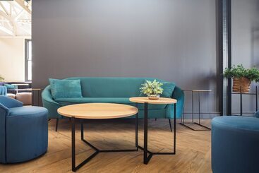 Old Bank Hotel Lion Roars Hotels & Lodges