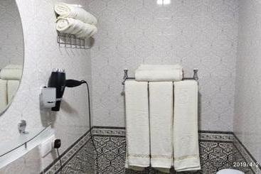 پانسیون Faride Guest House
