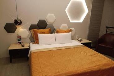 Xin Yuan Motel