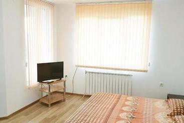 پانسیون Kirovi House   Guest Rooms