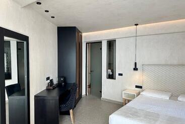 펜션 Damigos Caldera World