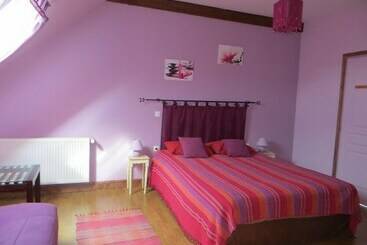 住宿加早餐 La Ferme De L Isle Et Sa Roulotte