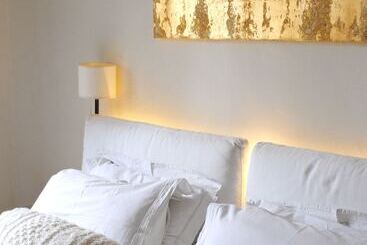 پانسیون Maison D Hotes La Galerie