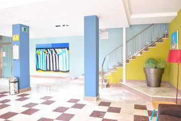 Apartamentos Turísticos Regollera