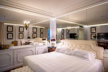 هتل Excelsior Palace Portofino Coast