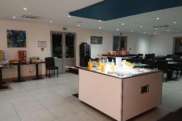 هتل Kyriad Direct Bron Lyon Eurexpo