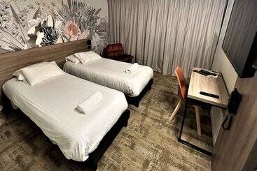 فندق Kyriad Aéroport Marseille