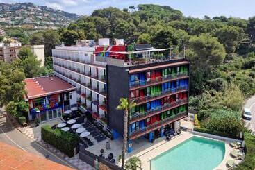 فندق Lloret Vibe Affiliated by FERGUS