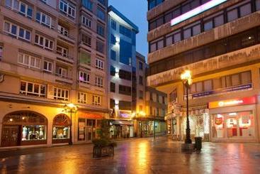 هتل Duerming Longoria Plaza