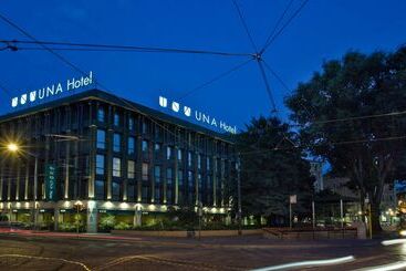 Unahotels Cusani Milano