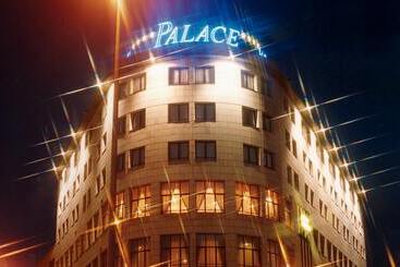 Отель Vila Real Palace