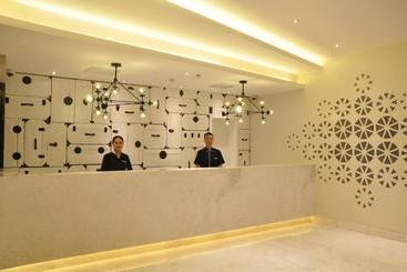 Crystal Orange Hotel Shanghai International Tourist Resort Chuansha