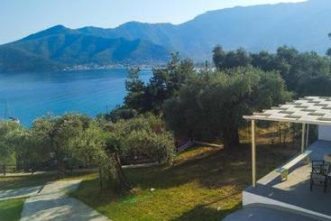 ホテル Celeste Golden Beach