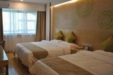 Отель Greentree Inn Heze Shan County Huxi South Road Express