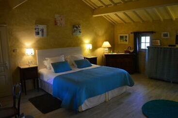 Le Clos De Saires B&b