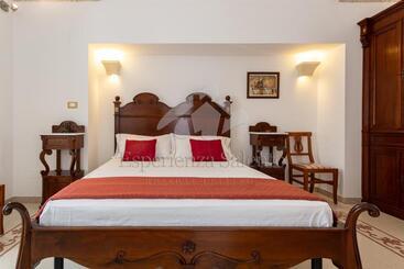 פנסיון Santa Lucia Dimora