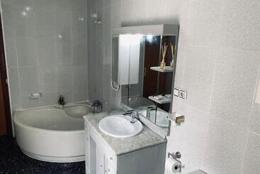 פנסיון Habitaciones Dakar