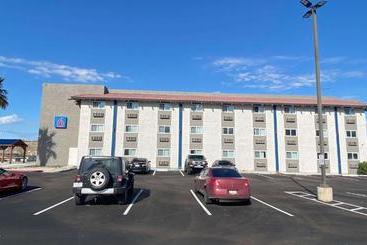 Motel 6 Bullhead City, Az  Laughlin
