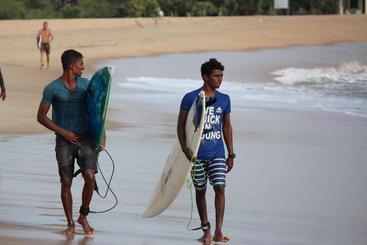 هتل Abia Surf Camp