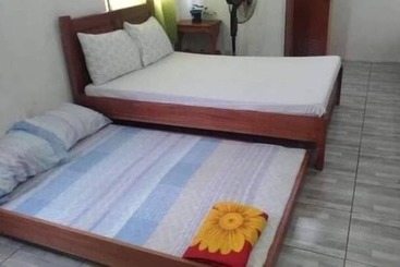 Hotel Megi Beach House