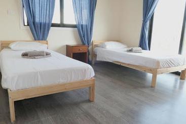 House Of Nissus Hostel