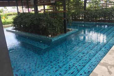 بنسيون Allbes Accommodation Trefoil