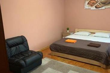 هاستل хостел Friends House