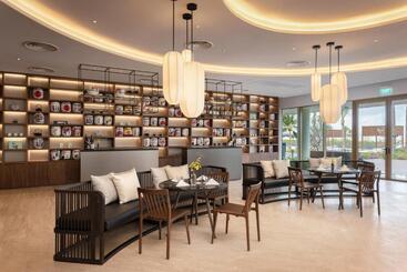 Alma Resort Cam Ranh