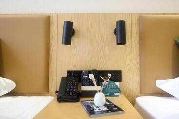 ホテル Greentree Inn Fuyang Exhibition Center Business