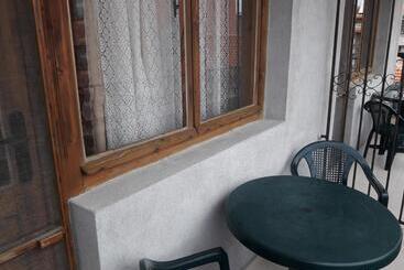 פנסיון Georgievi Guest House