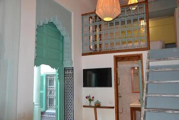 پانسیون Riad Louane