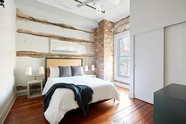 Апарт-отель Sonder The Broughton