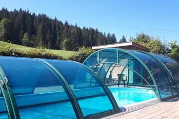 Stockis Mountaindestillerie Appartements