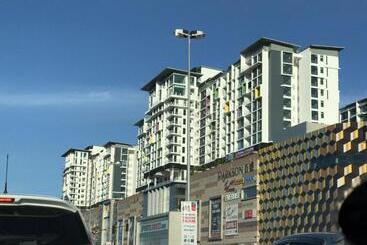 호텔 Luco Apartments @ Viva City Megamall