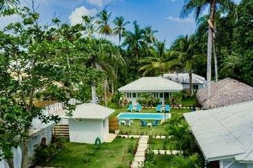 هتل Punta Popy Boutique