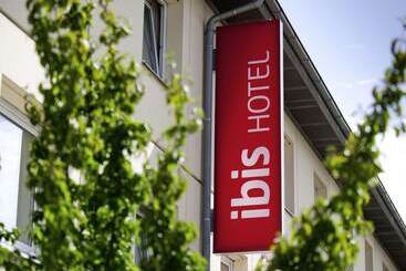 هتل Ibis Köln Frechen