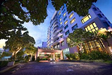 هتل Parkroyal Saigon