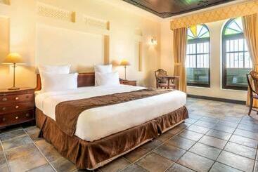 Novotel Bahrain Al Dana Resort