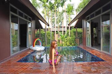 Forest Private Pool Villas Resort